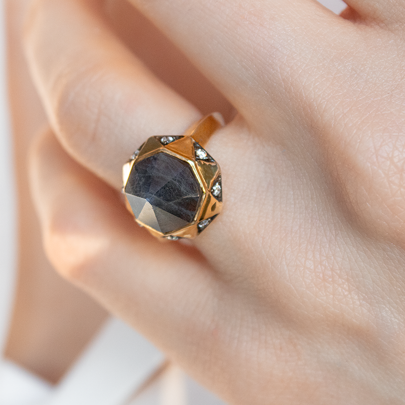 Gold & Labradorite Treasure Ring